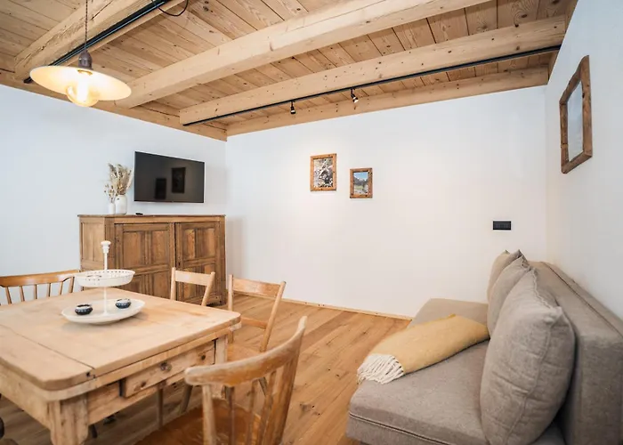 Weidenchalets Зельрайн