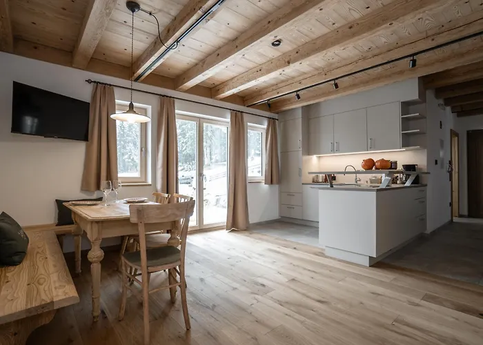 Weidenchalets Деревянный коттедж *