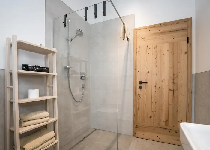 Деревянный коттедж Weidenchalets