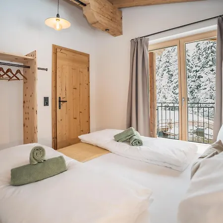 Weidenchalets Lodge Sellrain