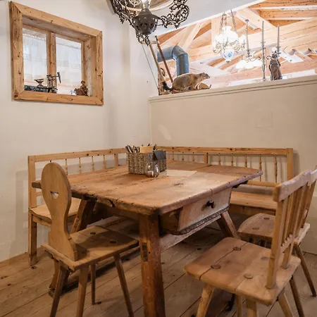 Weidenchalets * Sellrain